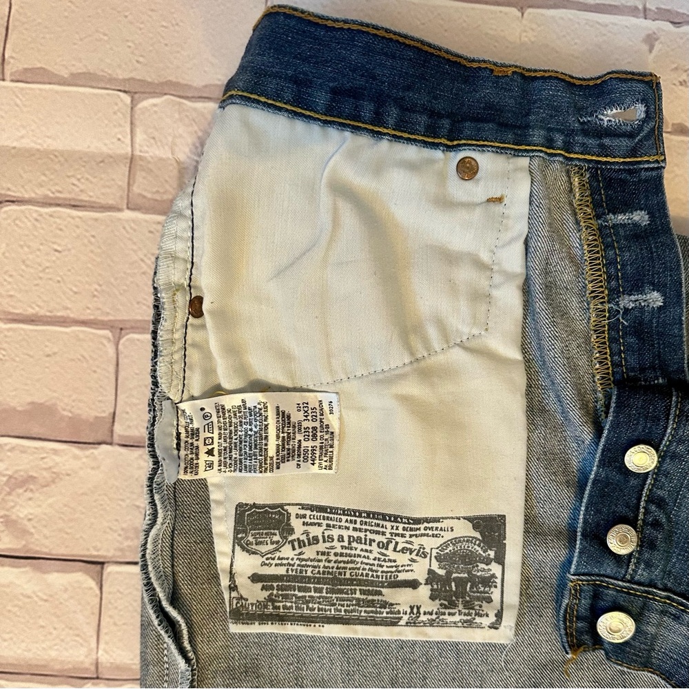 Levi's Vintage 501 Blue Jean Cutoffs - Picture 3 of 4